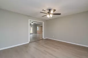 2834 Pansy St, Pasadena, TX 77503 - Photo 4