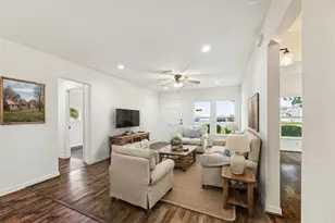 701 Malone St, Tomball, TX 77375 - Photo 4