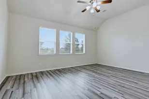 9155 Monarch Field Ln, Cypress, TX 77433 - Photo 12