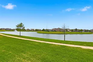 9155 Monarch Field Ln, Cypress, TX 77433 - Photo 2