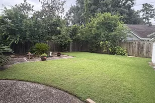 534 Bayview Dr, El Lago, TX 77586 - Photo 2