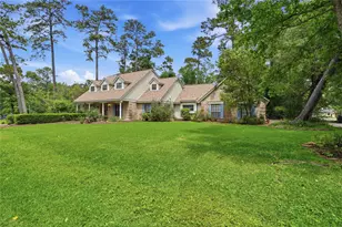 587 Melmont St, Conroe, TX 77302 - Photo 4