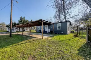 1000 W 17th St, Bryan, TX 77803 - Photo 28
