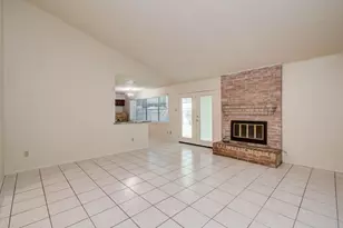 7902 White Swan Dr, Humble, TX 77396 - Photo 4