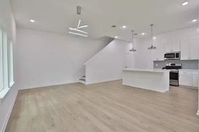 9349 Lavender St, Houston, TX 77016 - Photo 8