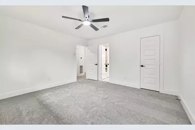 18610 Martinique Drive, Houston, TX 77058 - Photo 34