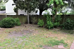 7718 High Village Dr, Houston, TX 77095 - Photo 22