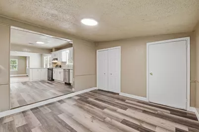 1109 E Walker Street, League City, TX 77573 - Photo 20