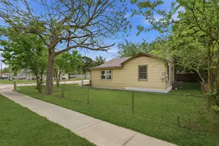 1109 E Walker St, League City, TX 77573 - Photo 38