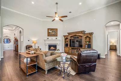 219 Chirping Squirrel Court, Pinehurst, TX 77362 - Photo 6