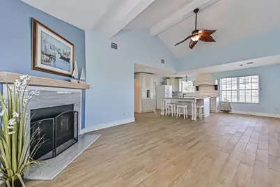 1578 Railroad Avenue, San Leon, TX 77539 - Photo 6
