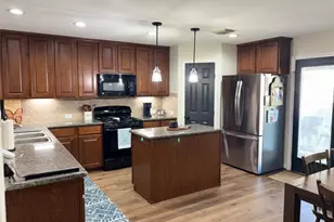 1713 Foxglove Dr, La Porte, TX 77571 - Photo 10