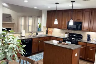 1713 Foxglove Dr, La Porte, TX 77571 - Photo 8