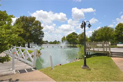 703 Flower Field Court, Pearland, TX 77584 - Photo 24