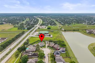 137 Bending Brook Ln, Dickinson, TX 77539 - Photo 36