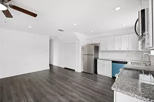 9241 Seeker St, Houston, TX 77028 - Photo 6