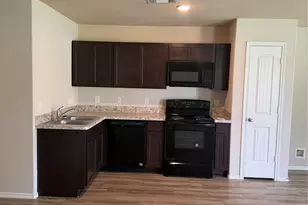 120 E Ash St, Angleton, TX 77515 - Photo 26