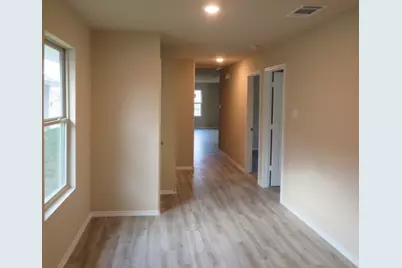 120 East Ash Street, Angleton, TX 77515 - Photo 6