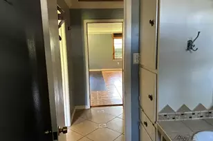 809 E Clark Ave, Crockett, TX 75835 - Photo 20