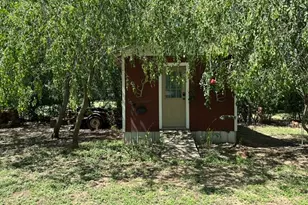 809 E Clark Ave, Crockett, TX 75835 - Photo 44
