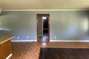 809 E Clark Ave, Crockett, TX 75835 - Photo 12