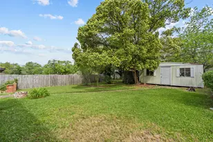 1126 Orange St, La Marque, TX 77568 - Photo 36