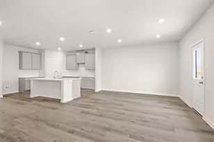 14423 Elmfield Ln, Conroe, TX 77303 - Photo 6