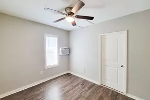7409 Avenue L, Houston, TX 77011 - Photo 14