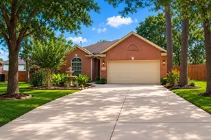7 Sprite Woods, The Woodlands, TX 77382 - Photo 2