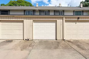 1260 Fountain View Dr, Houston, TX 77057 - Photo 42