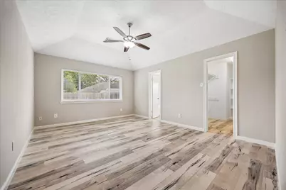 2414 Chelston Court, Sugar Land, TX 77478 - Photo 8