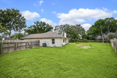 2414 Chelston Court, Sugar Land, TX 77478 - Photo 16