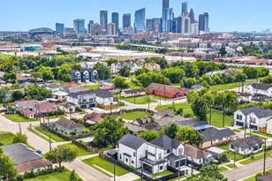 2420 Sumpter St, Houston, TX 77026 - Photo 46