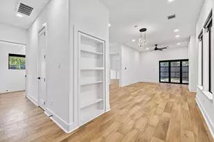 2420 Sumpter St, Houston, TX 77026 - Photo 22
