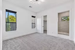 2420 Sumpter St, Houston, TX 77026 - Photo 12