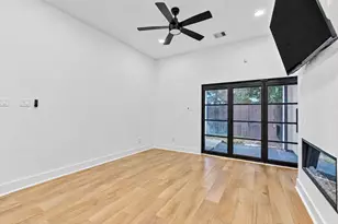 2420 Sumpter St, Houston, TX 77026 - Photo 16