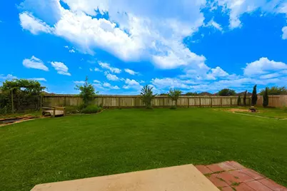 140 Avery Springs Lane, League City, TX 77539 - Photo 2