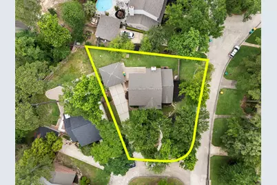 59 Fire Flicker Place, The Woodlands, TX 77381 - Photo 2