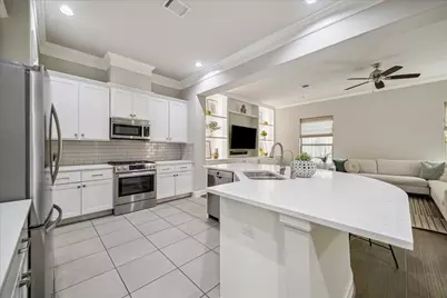 5213 Rose Street, Houston, TX 77007 - Photo 8