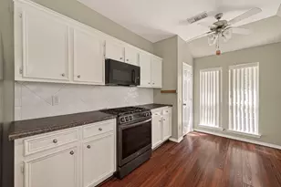 2427 Colonial Springs Ln, Spring, TX 77386 - Photo 8