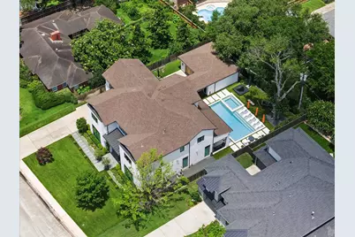5650 Chevy Chase Drive, Houston, TX 77056 - Photo 4