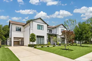 5650 Chevy Chase Dr, Houston, TX 77056 - Photo 2