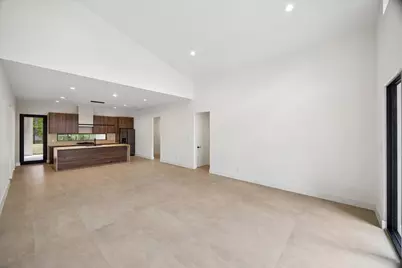 10943 Mockingbird Place, Conroe, TX 77385 - Photo 4