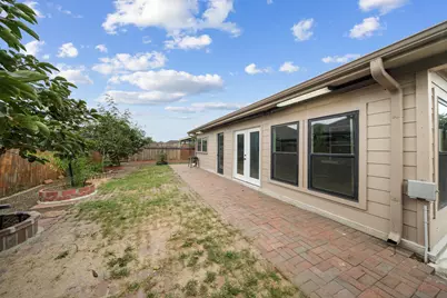 8306 Sunstone Court, Texas City, TX 77591 - Photo 2