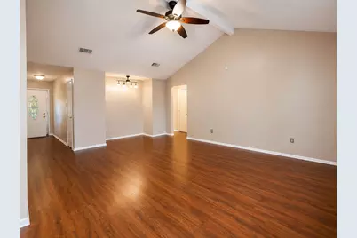 5810 Sunnygate Drive, Spring, TX 77373 - Photo 4