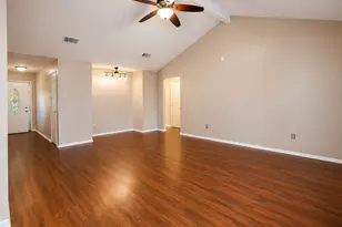 5810 Sunnygate Dr, Spring, TX 77373 - Photo 4