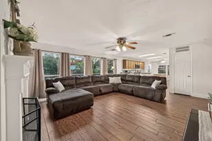 16906 Fairway Glen Ln, Sugar Land, TX 77498 - Photo 10