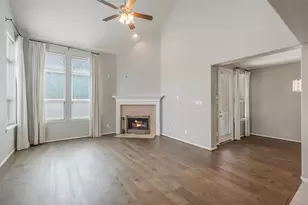 13104 Hollow Garden Lane, Rosharon, TX 77583 - Photo 10