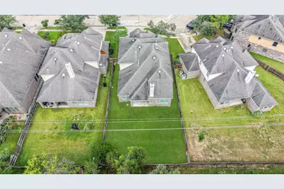 13104 Hollow Garden Lane, Rosharon, TX 77583 - Photo 20