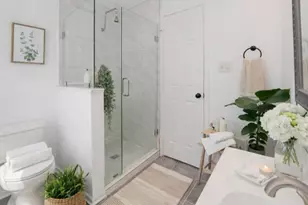 2503 Creston Dr, Houston, TX 77026 - Photo 22